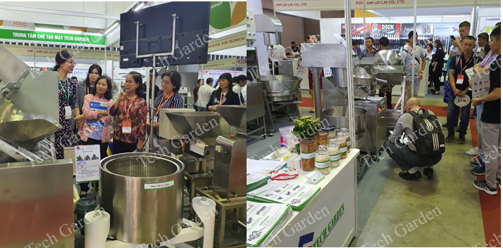 Hình ảnh: Tư vấn cho khách về máy