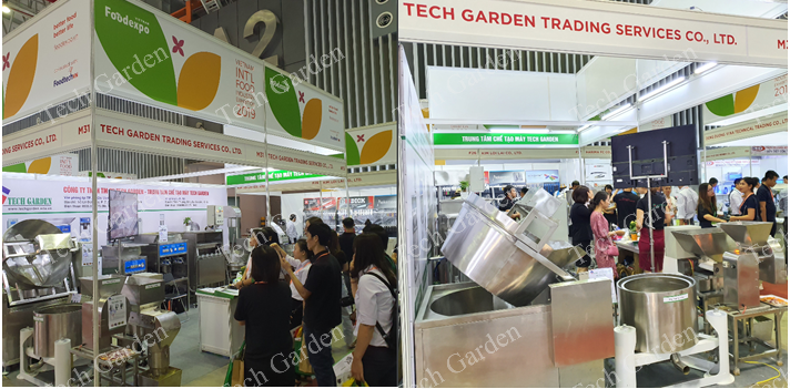 Hình ảnh: Khách tham quan tại gian hàng